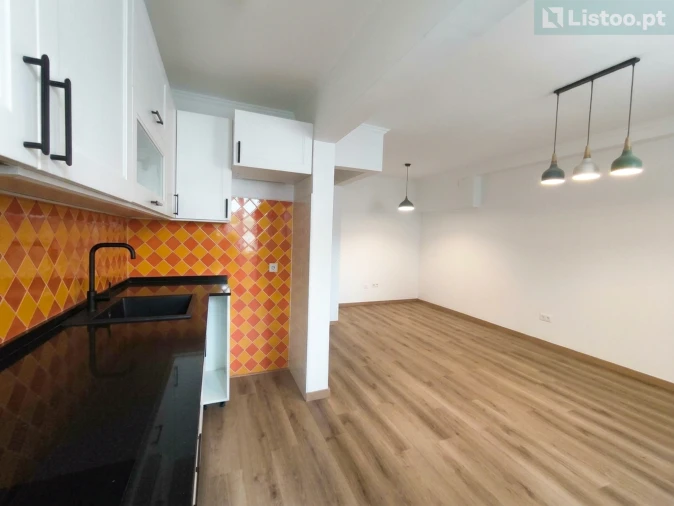 Apartamento T1 para Venda em Alcantara Foto 12