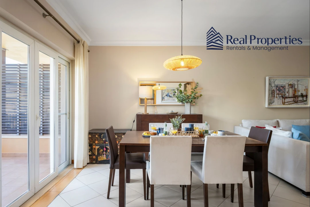 Apartamento para Venda em Quarteira Foto 14