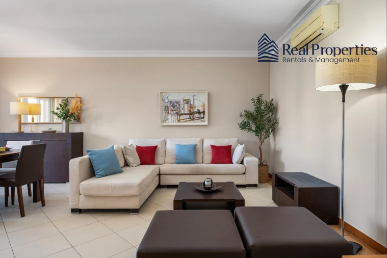Apartamento para Venda em Quarteira Foto 15