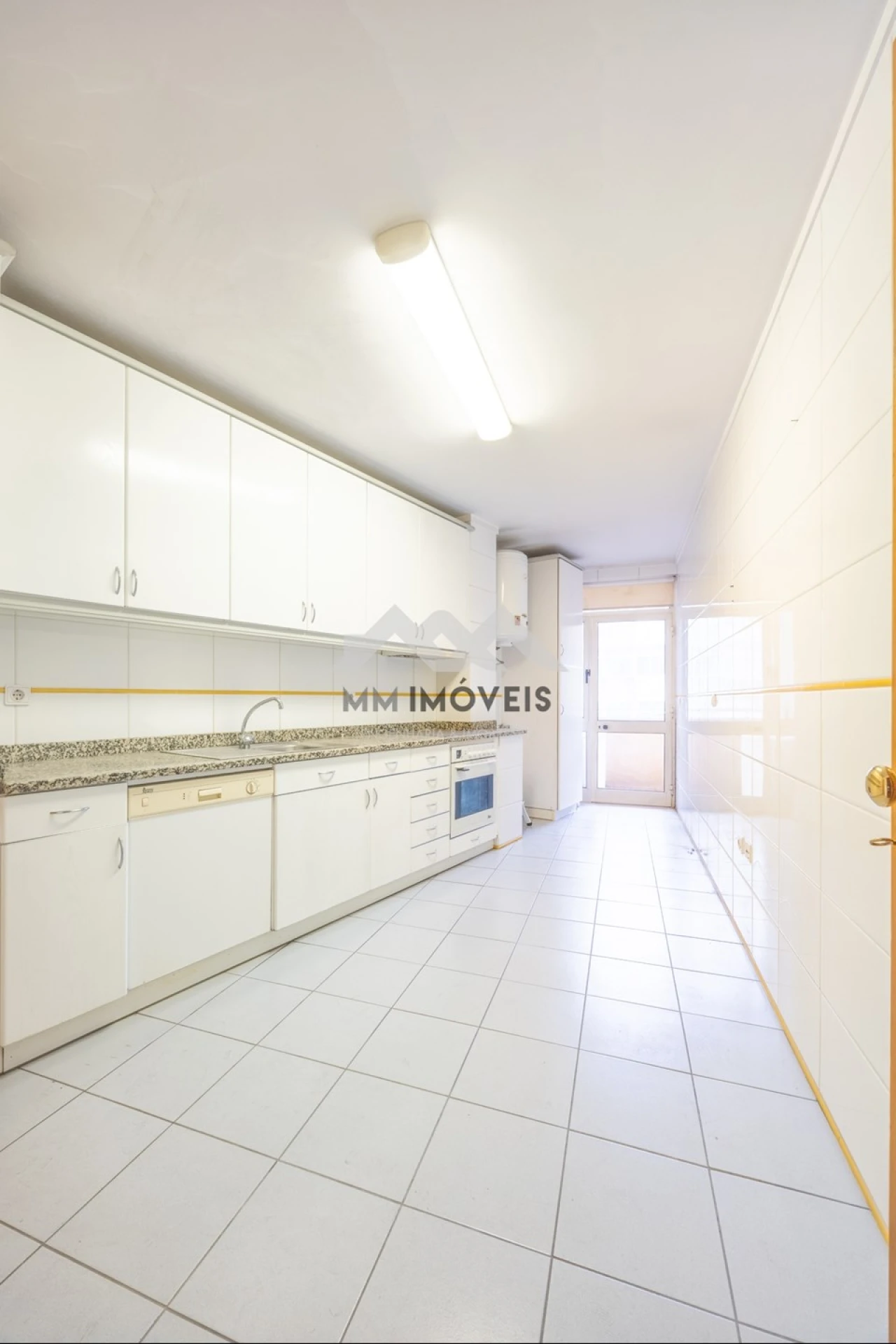 Apartamento T3 para Venda em Cedofeita, Santo Ildefonso, Sé, Miragaia, São Nicolau e Vitória Foto 17