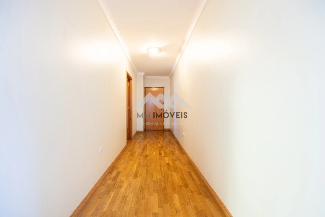 Apartamento T3 para Venda em Cedofeita, Santo Ildefonso, Sé, Miragaia, São Nicolau e Vitória Foto 12