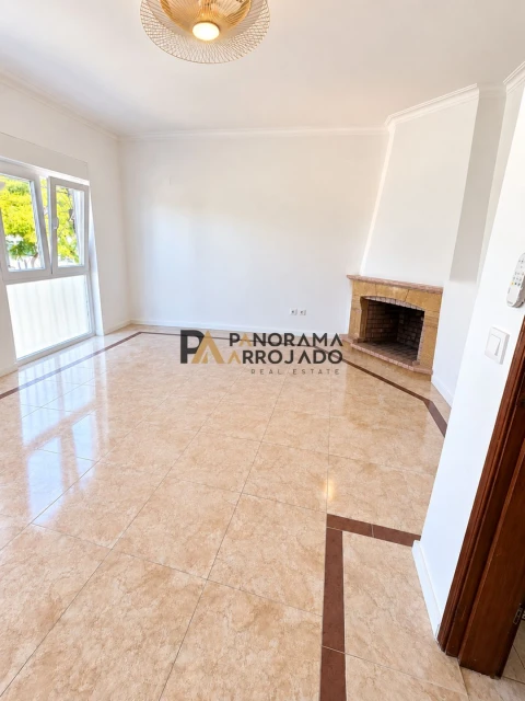 Apartamento T3 para Venda em Quinta do Conde