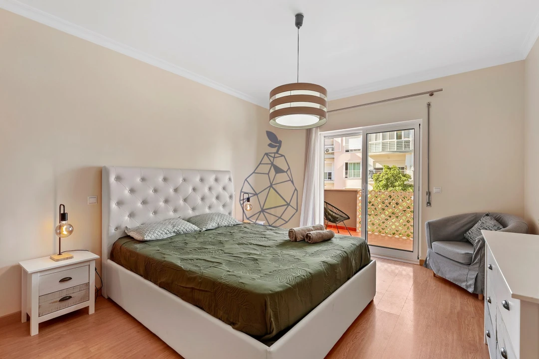 Apartamento T2 para Venda em Portimão Foto 19