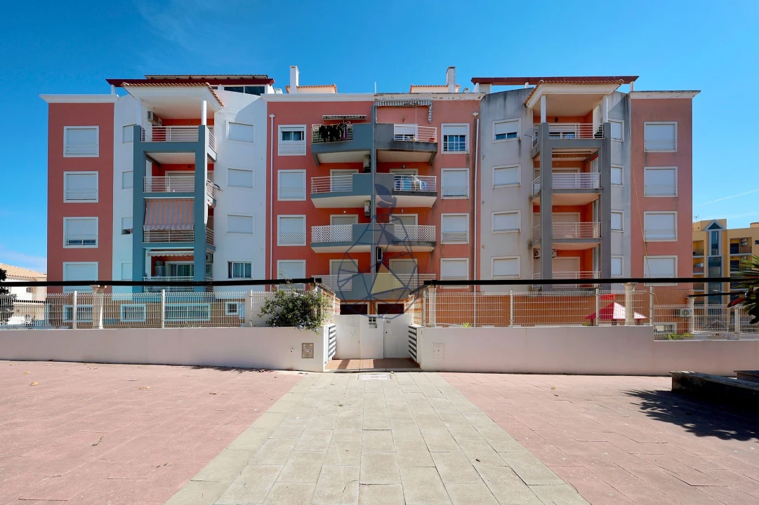 Apartamento T2 para Venda em Portimão Foto 45