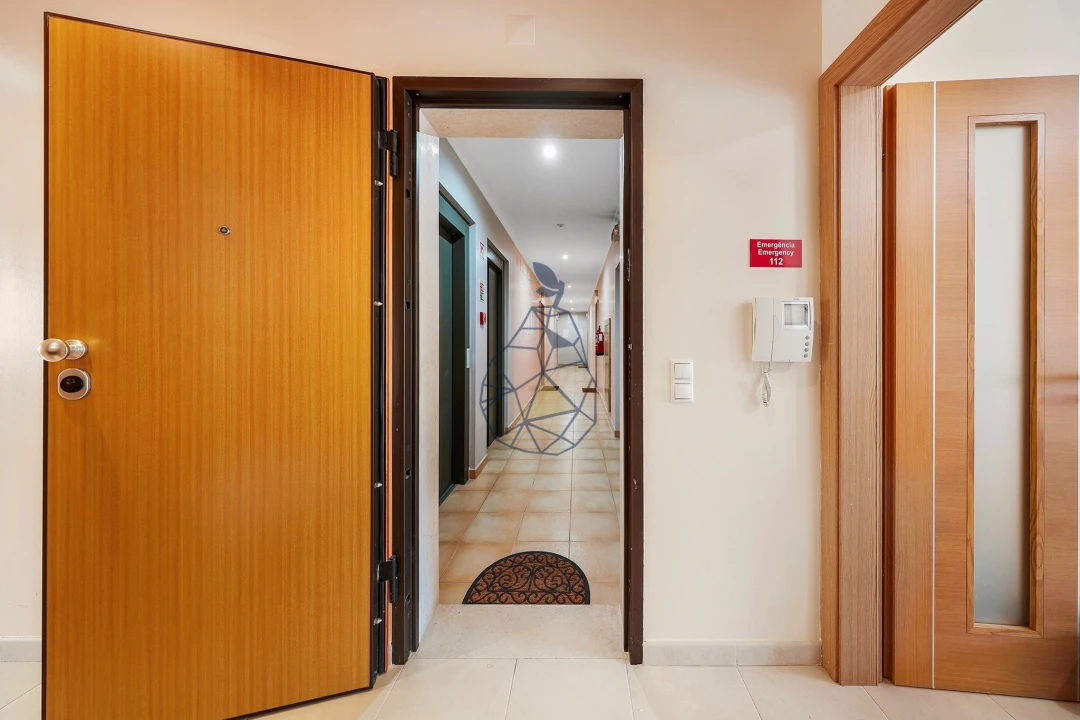 Apartamento T2 para Venda em Portimão Foto 26