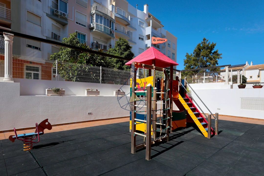 Apartamento T2 para Venda em Portimão Foto 42