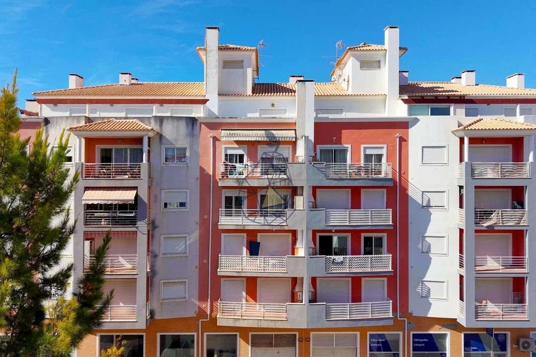 Apartamento T2 para Venda em Portimão Foto 34
