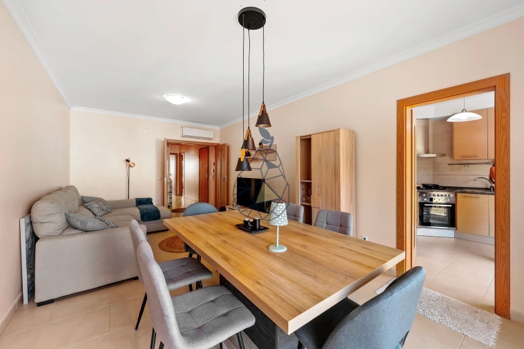 Apartamento T2 para Venda em Portimão Foto 10