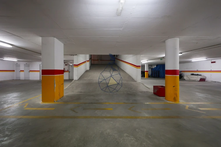Apartamento T2 para Venda em Portimão Foto 33