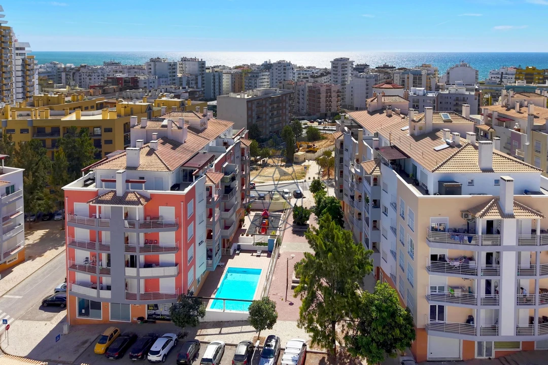 Apartamento T2 para Venda em Portimão Foto 2