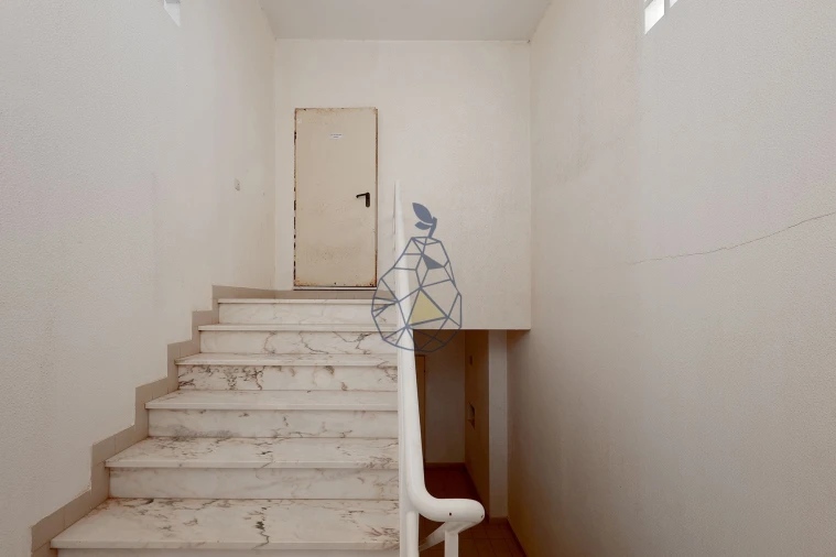 Apartamento T1 para Venda em Portimão Foto 20