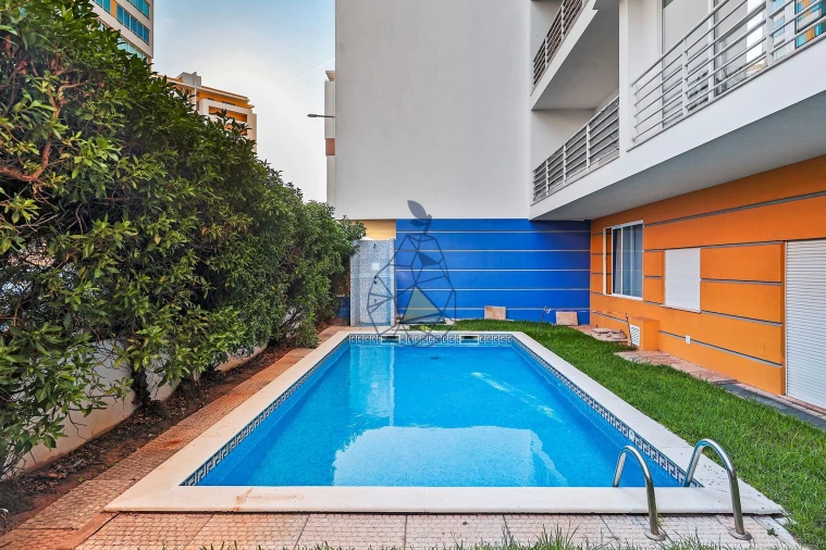 Apartamento T1 para Venda em Portimão Foto 30