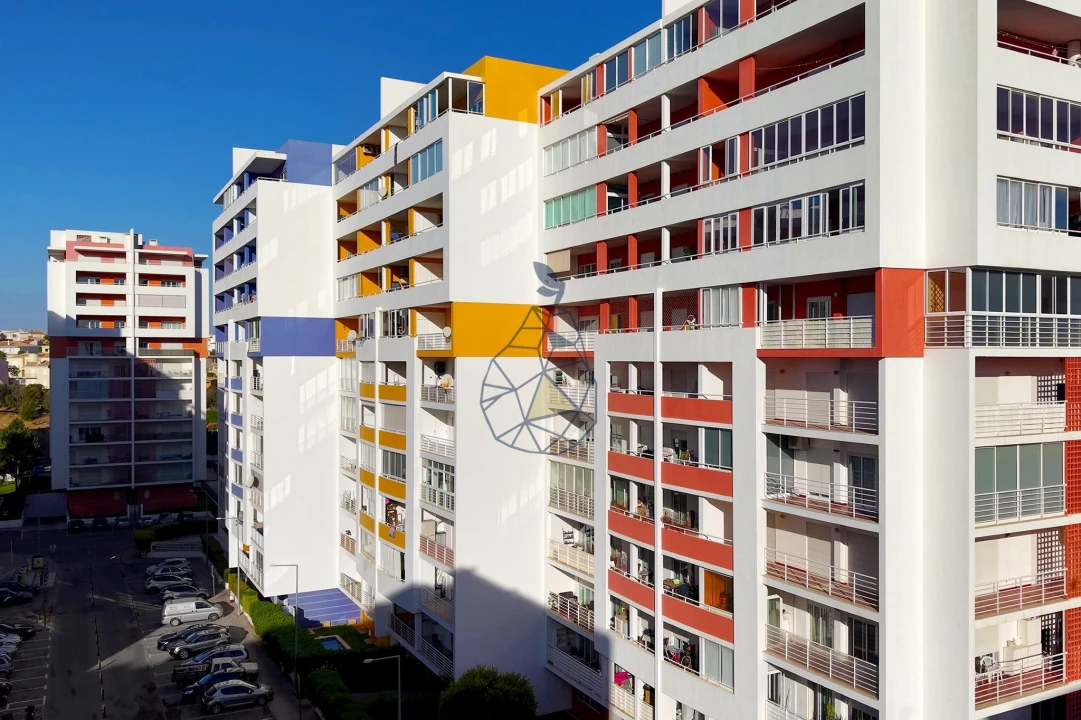 Apartamento T1 para Venda em Portimão Foto 2