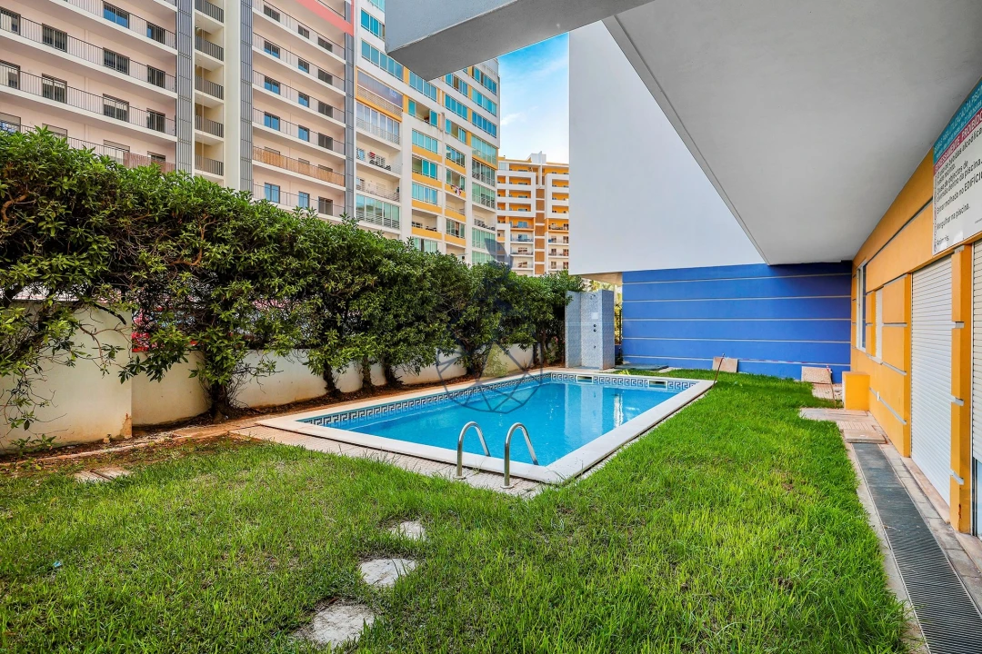 Apartamento T1 para Venda em Portimão Foto 29