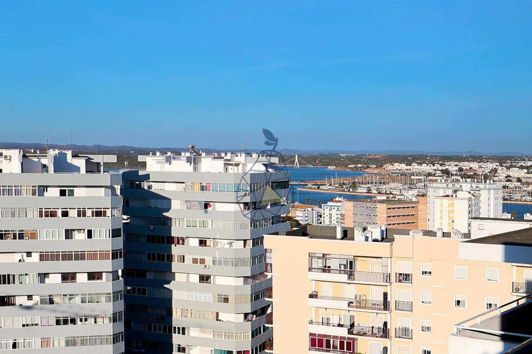 Apartamento T1 para Venda em Portimão Foto 23