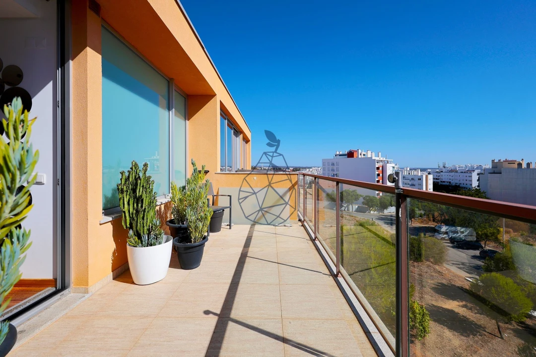 Apartamento T2 para Venda em Portimão Foto 31