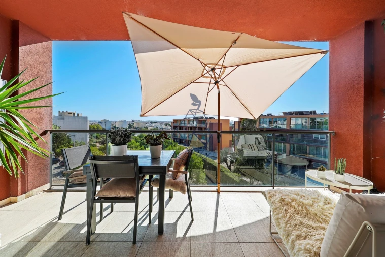 Apartamento T2 para Venda em Portimão Foto 8