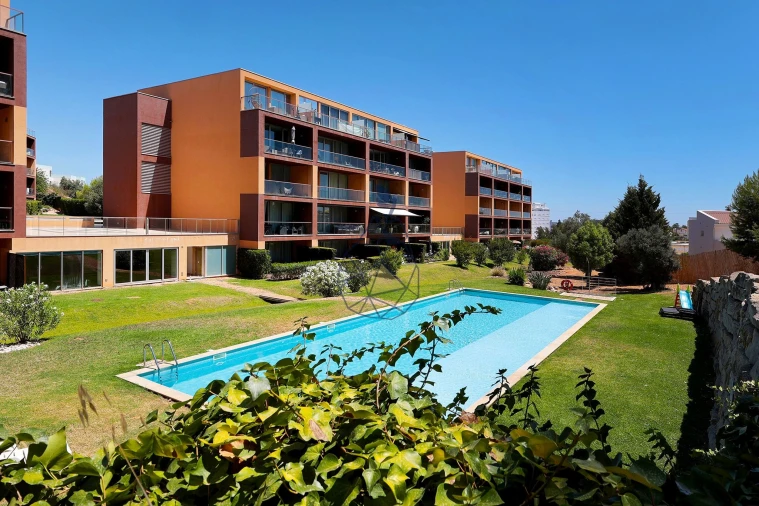 Apartamento T2 para Venda em Portimão Foto 49
