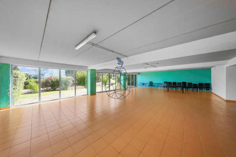 Apartamento T2 para Venda em Portimão Foto 47