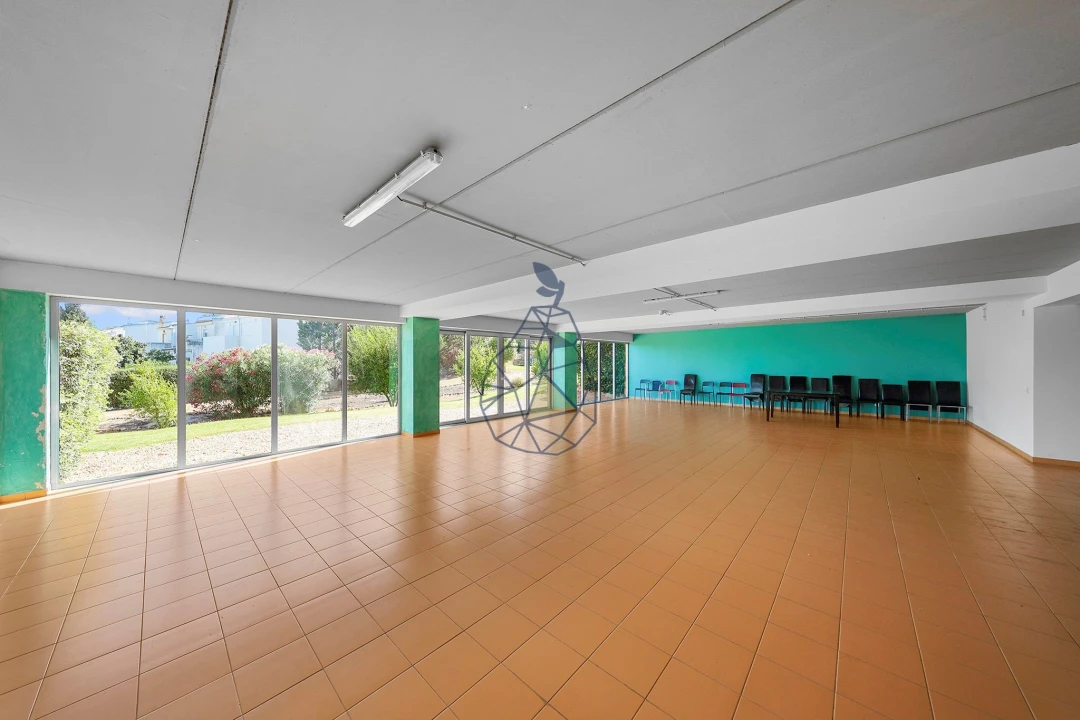 Apartamento T2 para Venda em Portimão Foto 47