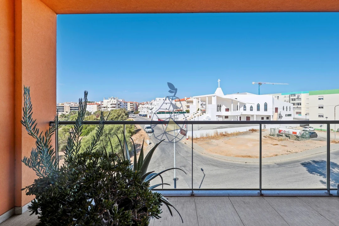 Apartamento T2 para Venda em Portimão Foto 23