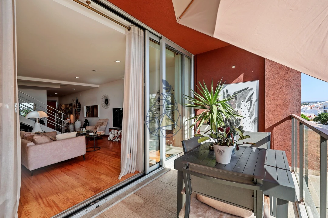 Apartamento T2 para Venda em Portimão Foto 11