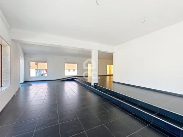 Negócio para Arrendamento em Santa Maria Maior