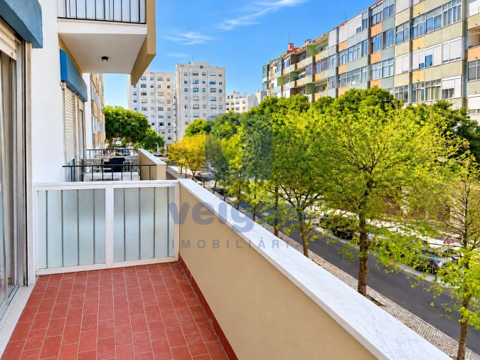 Apartamento T3 para Venda em Benfica Foto 13