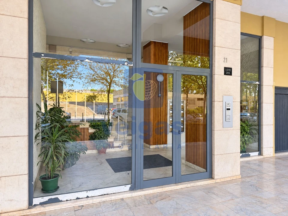 Apartamento T3 para Venda em Benfica Foto 3