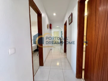Apartamento T3 para Venda em Albufeira e Olhos de Água