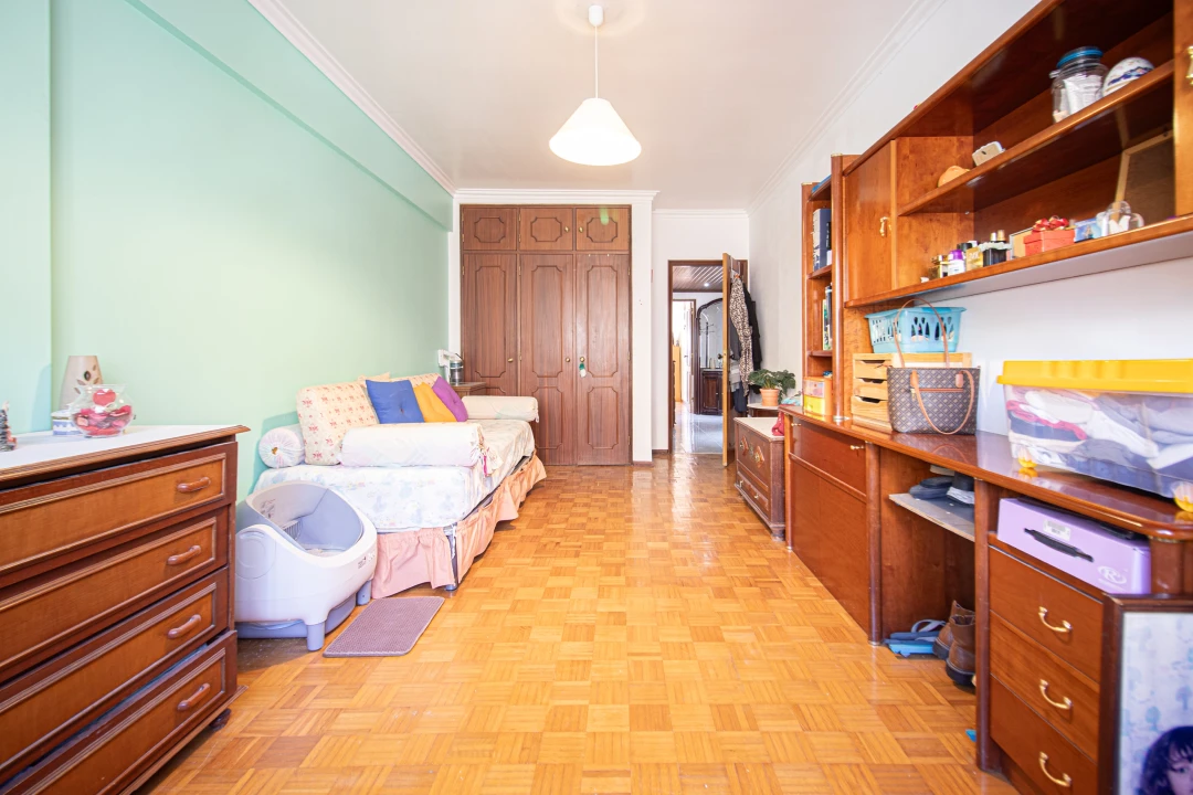 Apartamento T3 para Venda em Massamá e Monte Abraão Foto 19