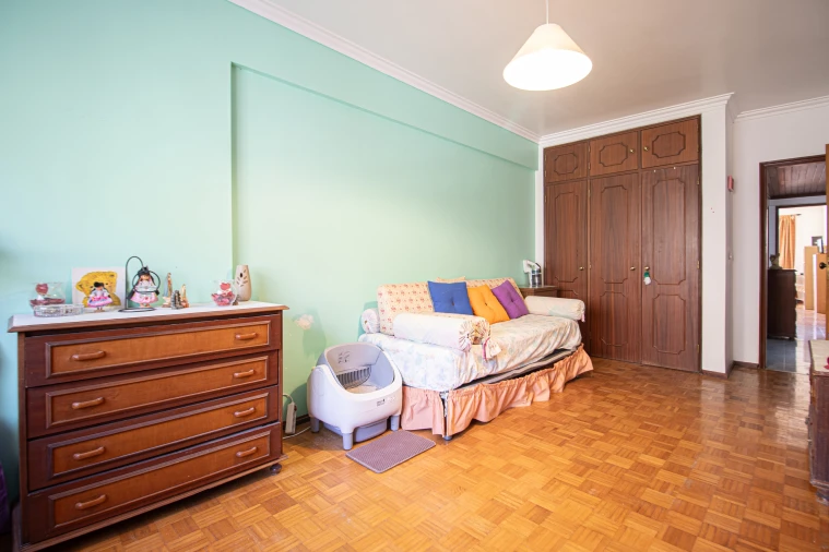 Apartamento T3 para Venda em Massamá e Monte Abraão Foto 18