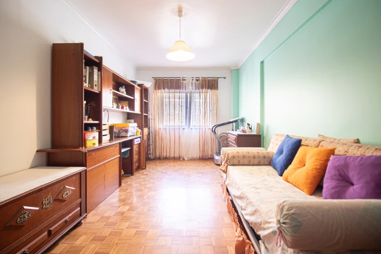 Apartamento T3 para Venda em Massamá e Monte Abraão Foto 16
