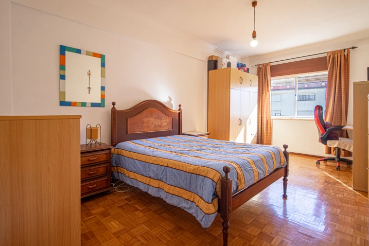 Apartamento T3 para Venda em Massamá e Monte Abraão Foto 24