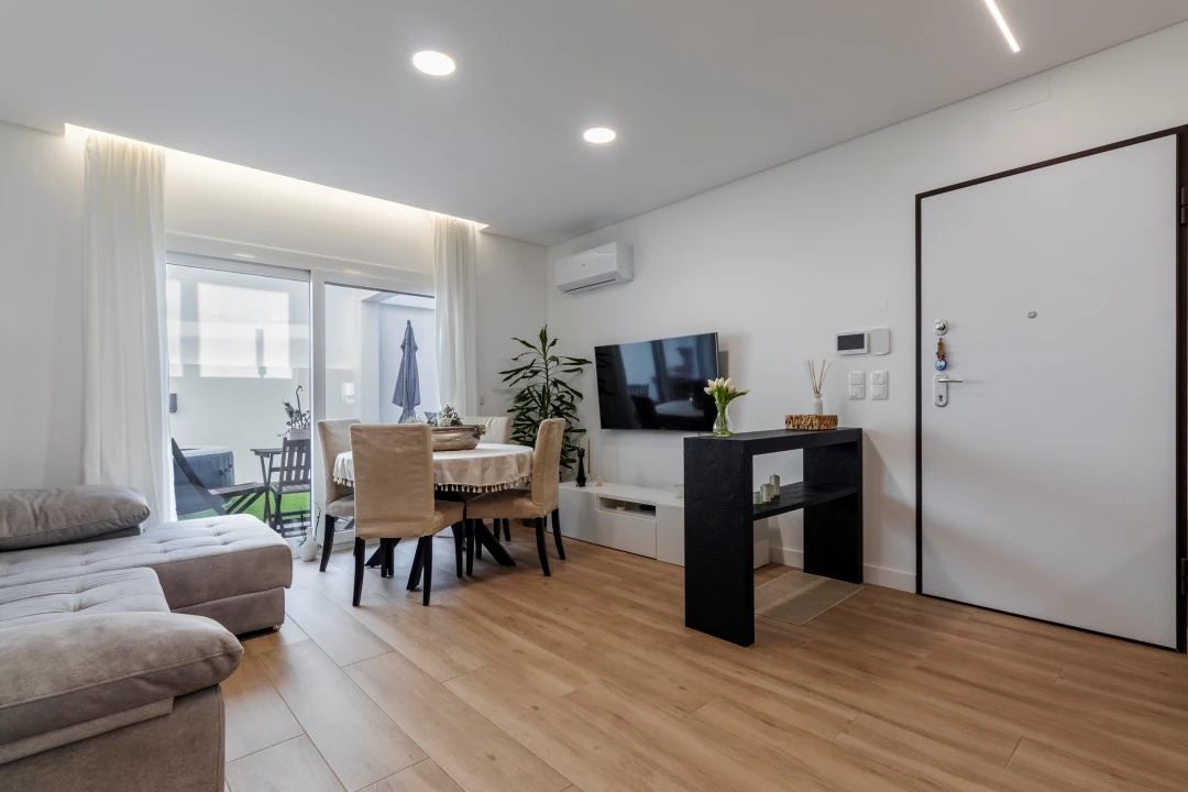 Apartamento T3 para Venda em Fernao Ferro Foto 9