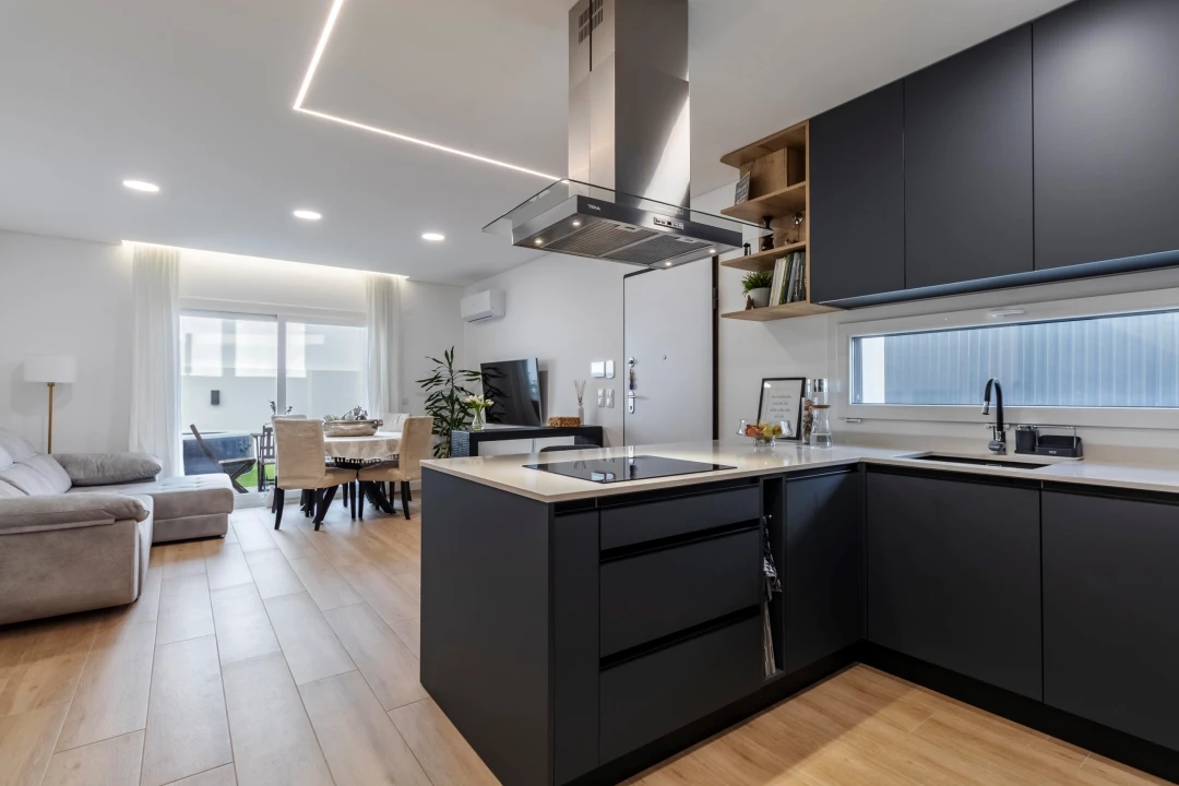 Apartamento T3 para Venda em Fernao Ferro Foto 4