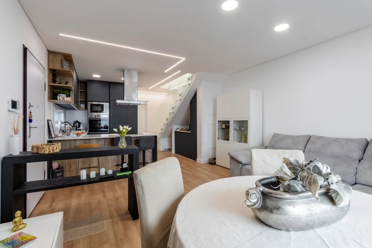 Apartamento T3 para Venda em Fernao Ferro Foto 7
