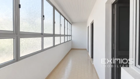 Apartamento T3 para Venda em Póvoa de Varzim, Beiriz e Argivai