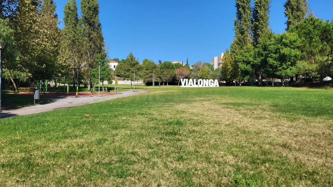 Apartamento T3 para Venda em Vialonga Foto 4