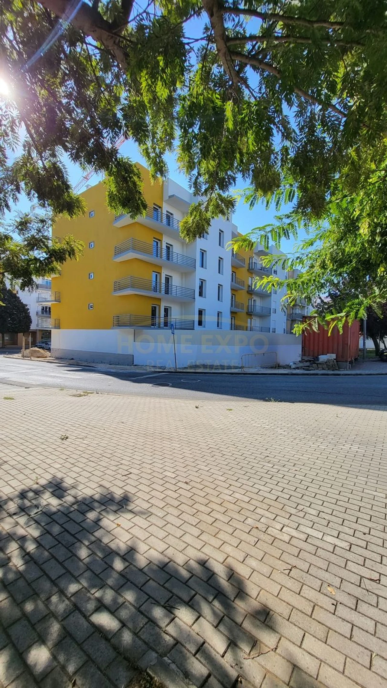 Negócio para Venda em Vialonga Foto 7