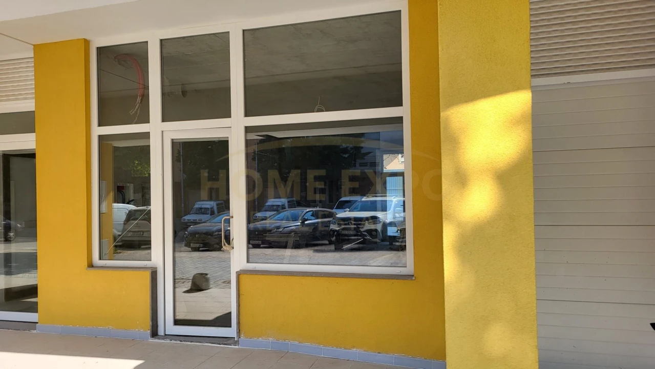 Negócio para Venda em Vialonga Foto 2