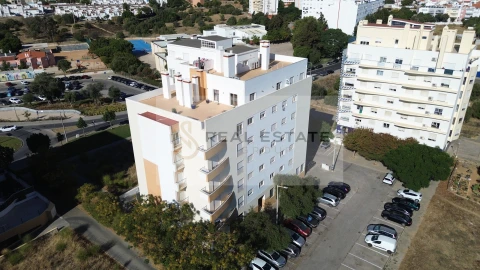 Apartamento T2 para Venda em Portimão