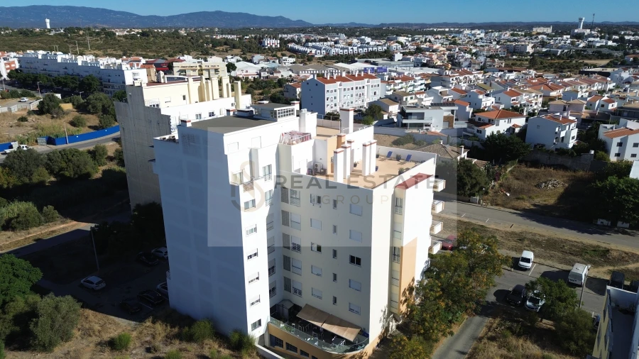 Apartamento T2 para Venda em Portimão Foto 22