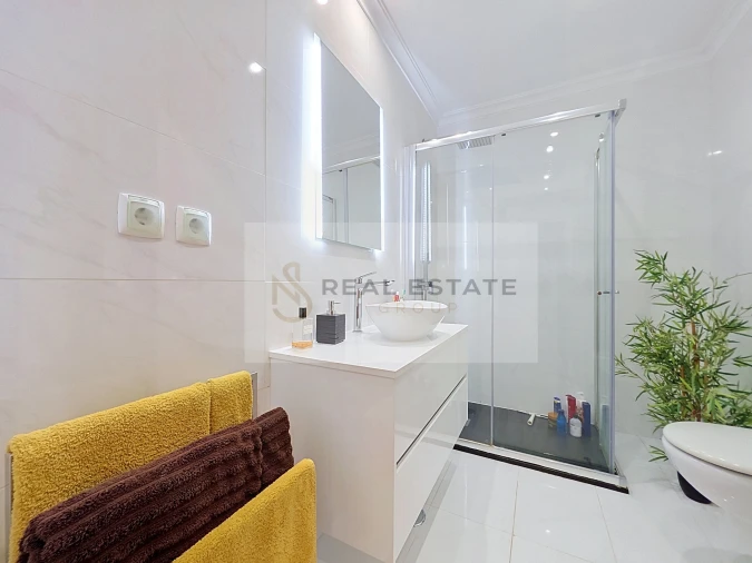 Apartamento T2 para Venda em Portimão Foto 10