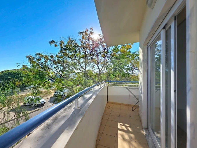 Apartamento T2 para Venda em Portimão Foto 15