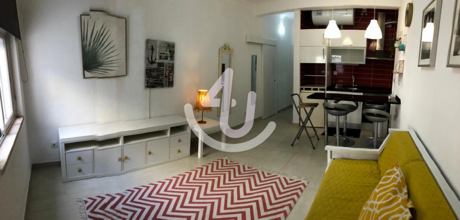 Apartamento T1 para Venda em São Martinho do Porto Foto 3