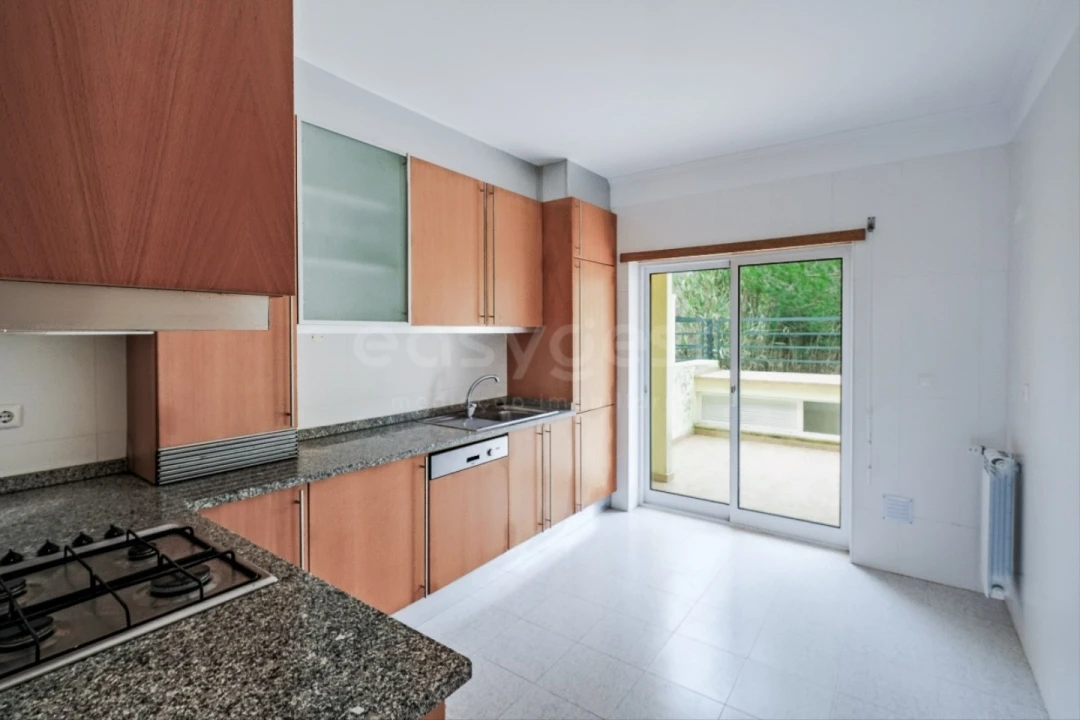Moradia T4 para Venda em Sesimbra (Castelo) Foto 23