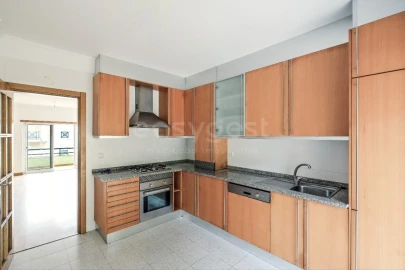 Moradia T4 para Venda em Sesimbra (Castelo)
