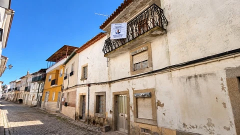 Moradia T4 para Venda em Alcains