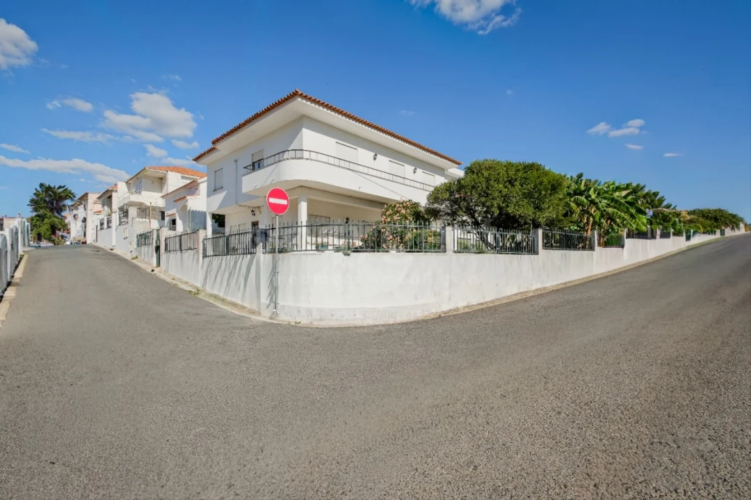 Moradia T6 para Venda em Cascais e Estoril Foto 42